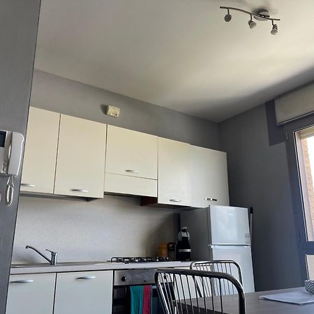 Borgo Divino Apartment อัลบา ภายนอก รูปภาพ