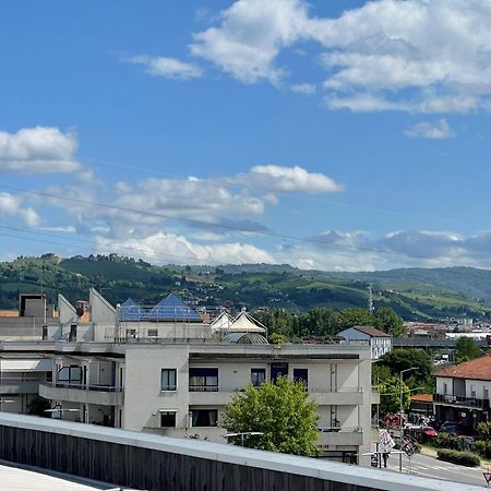 Borgo Divino Apartment อัลบา ภายนอก รูปภาพ