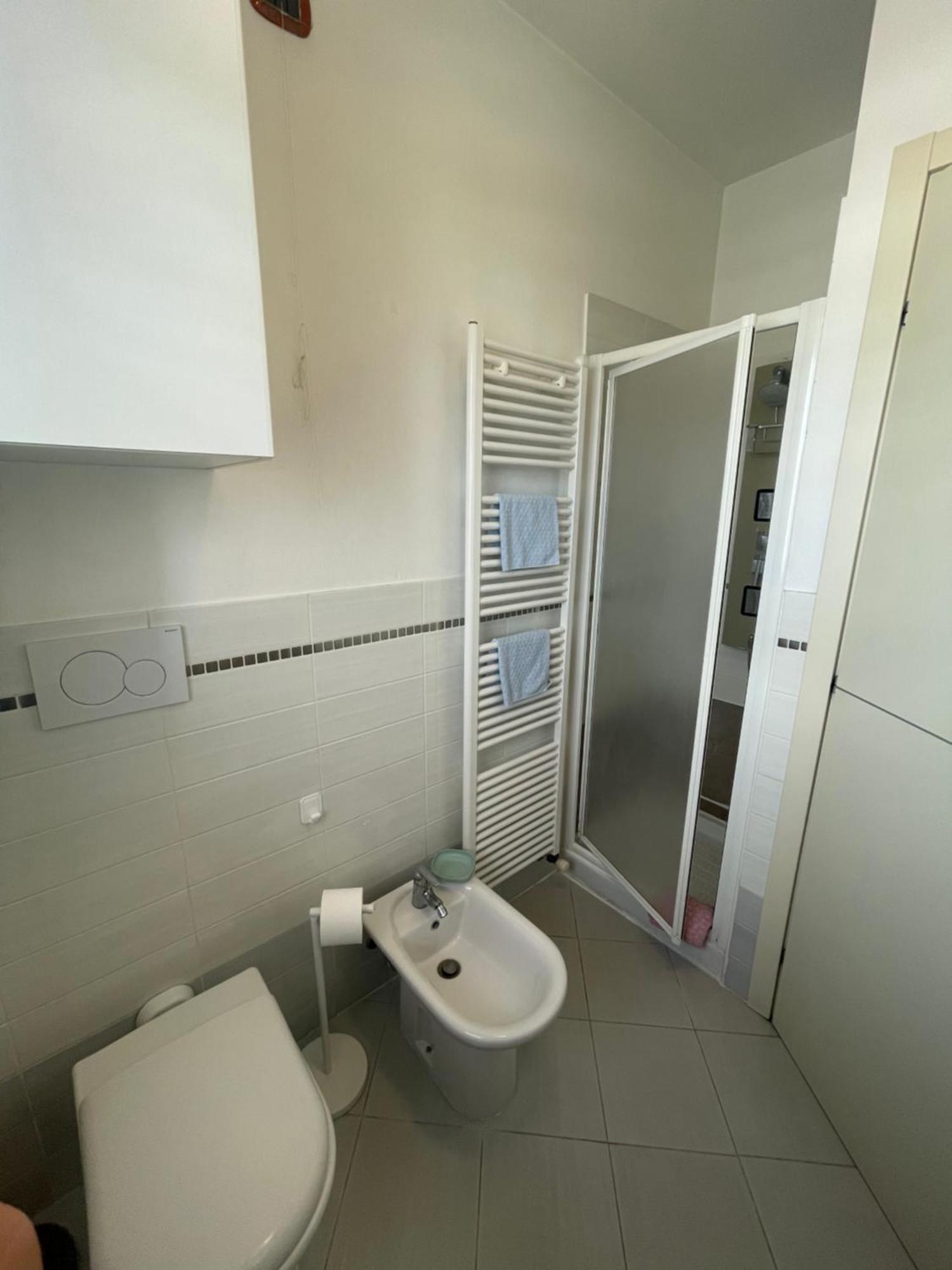 Borgo Divino Apartment อัลบา ภายนอก รูปภาพ