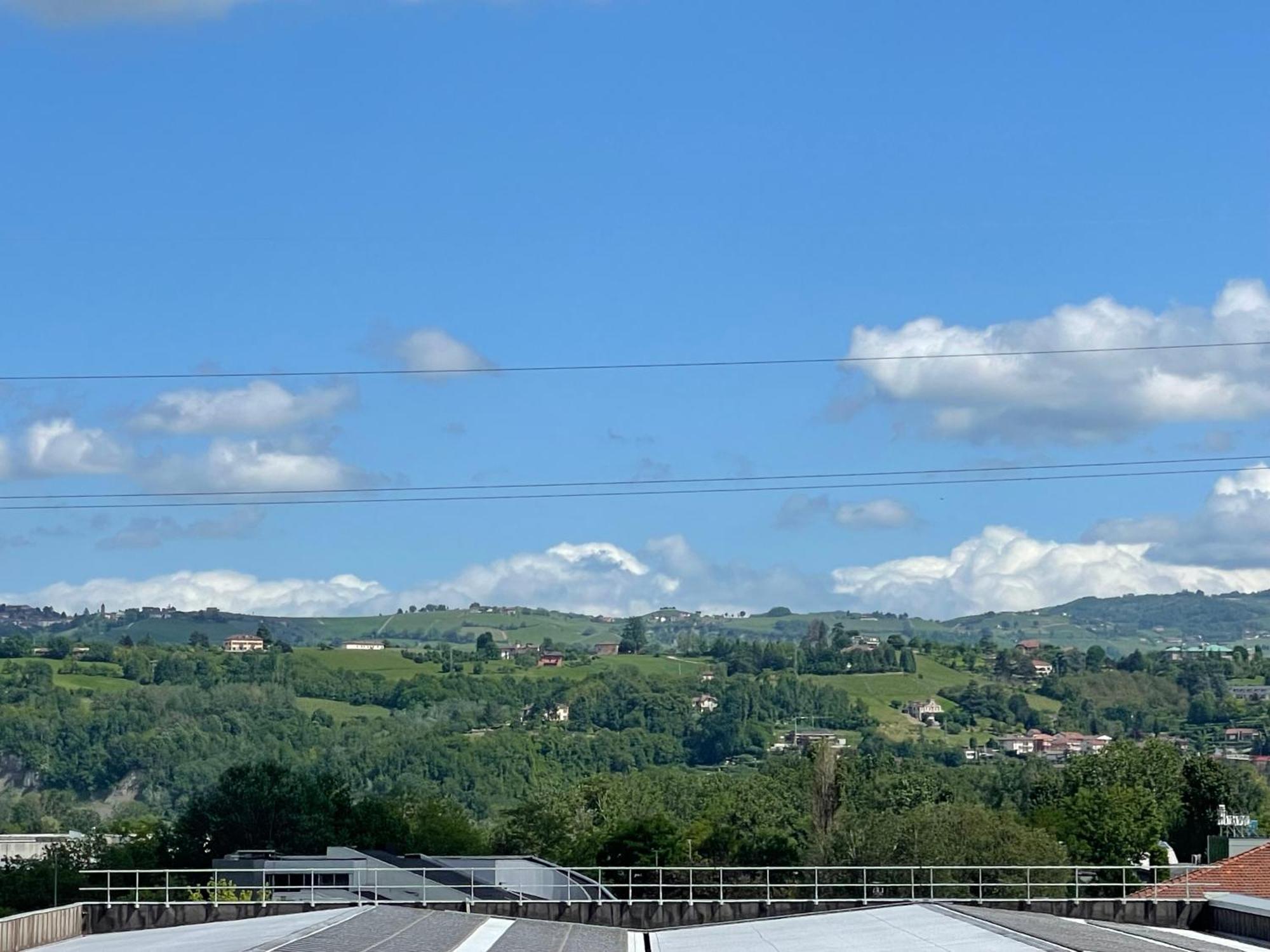 Borgo Divino Apartment อัลบา ภายนอก รูปภาพ